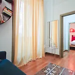 Nana בארי